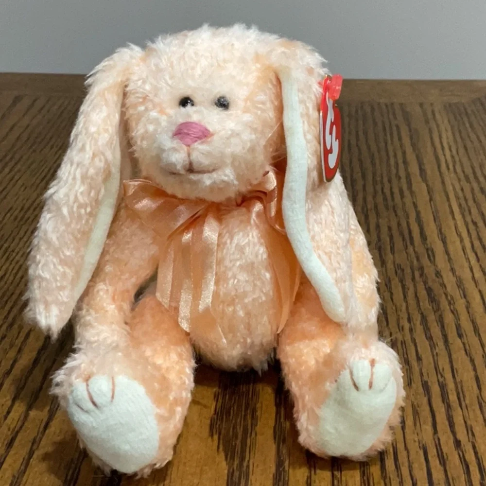 Ty Camelia peach colored bunny 🐰 rabbit attic treasures collectible Easter gift